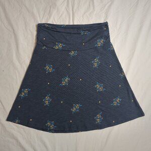 Women's size Small Toad&Co Chaka Skirt in Navy Blue floral print